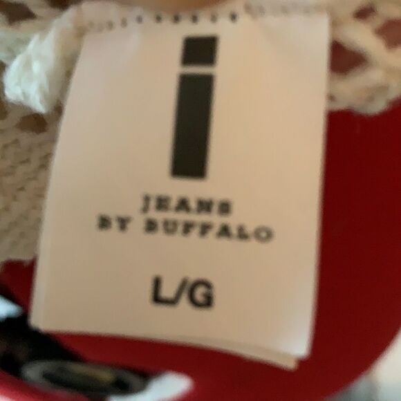 Jeans by Buffalo Large pull over sweater - Picture 5 of 6